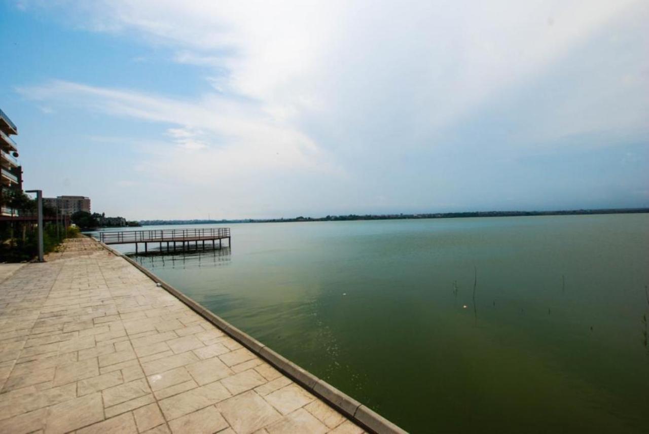Mamaia Central Apartments Buitenkant foto