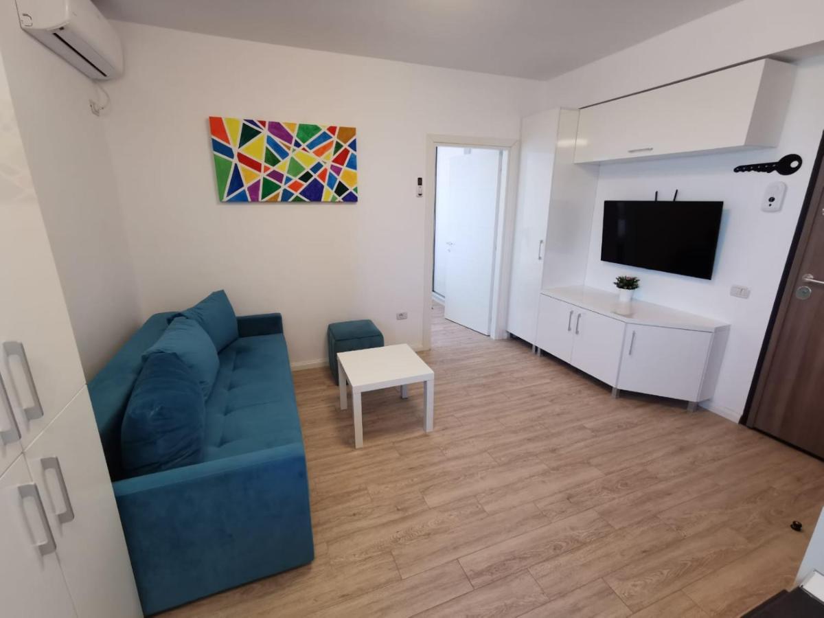 Mamaia Central Apartments Buitenkant foto
