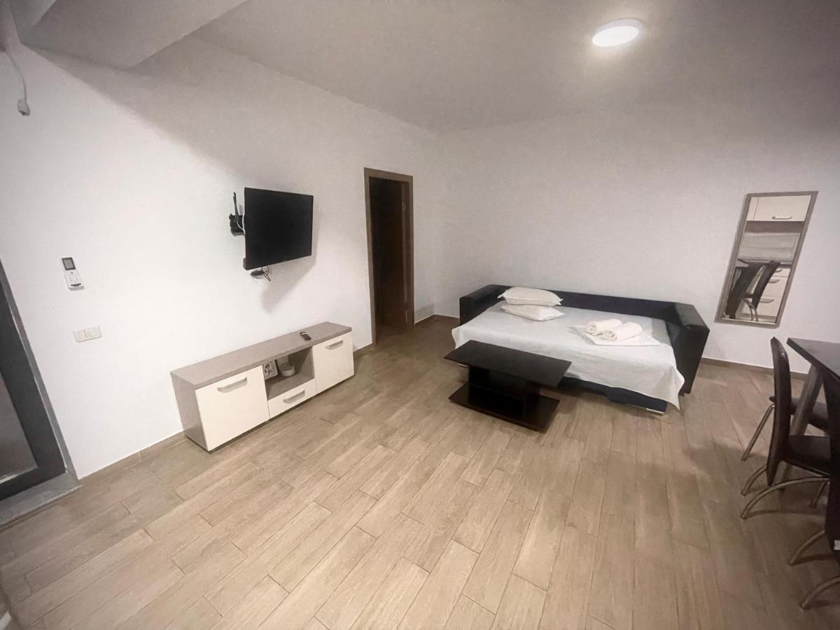 Mamaia Central Apartments Buitenkant foto